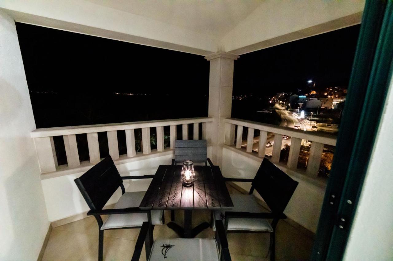 Villa Lidija أوميس المظهر الخارجي الصورة