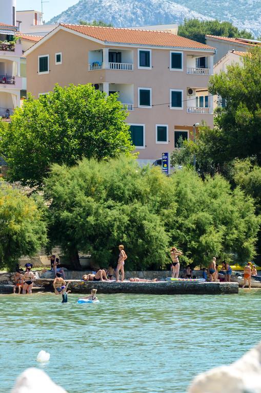 Villa Lidija أوميس الغرفة الصورة